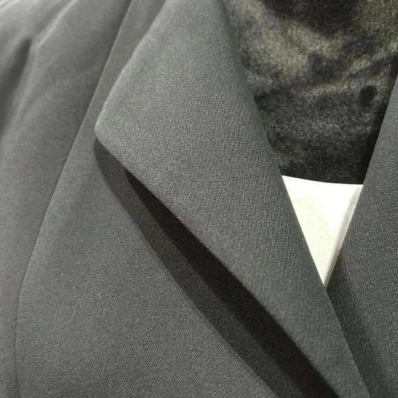 Talbots Petites Blazer,Double breasted, button,lined,shoulder pads,faux pockets - Picture 2 of 12